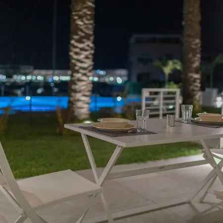 Aparthotel Delfino, Portorosa Furnari