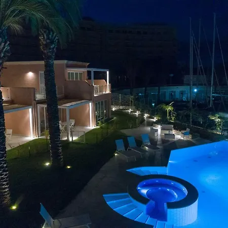 Aparthotel Delfino, Portorosa *